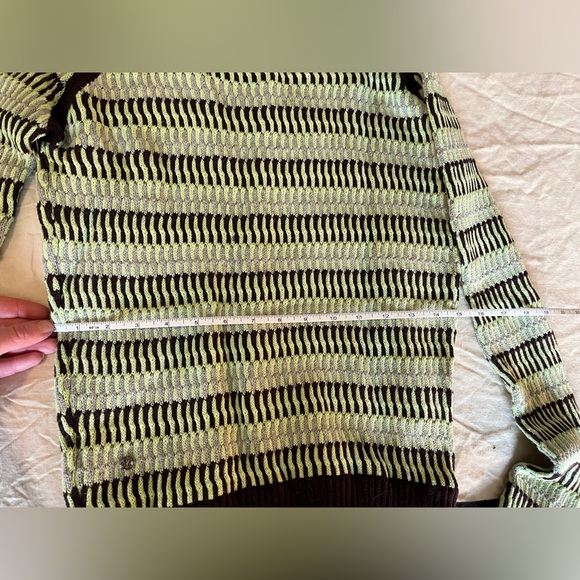 Lululemon Sweater - Picture 7 of 7